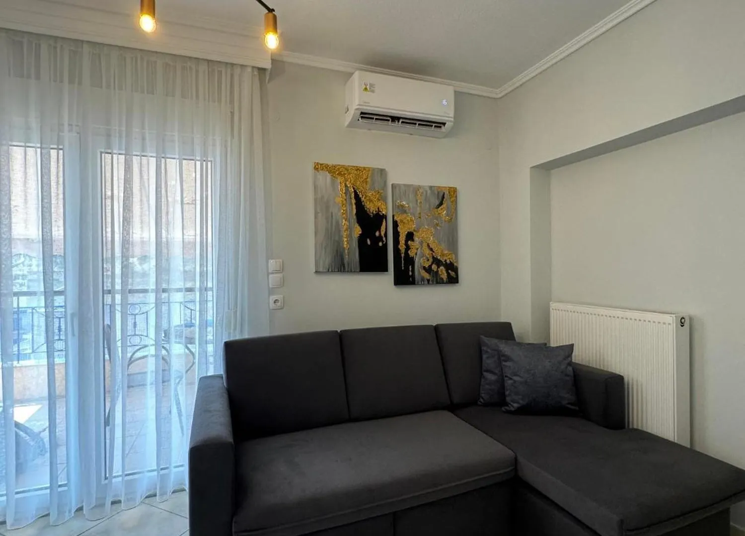 Deppy'S Studio In Thessaloniki Apartment